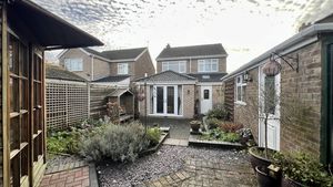 Photo 21- click for photo gallery